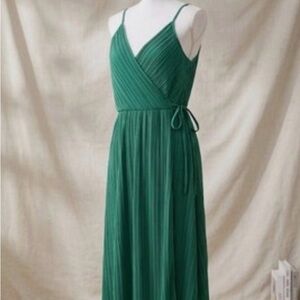 H&M Green V-Neck Wrap Midi Dress